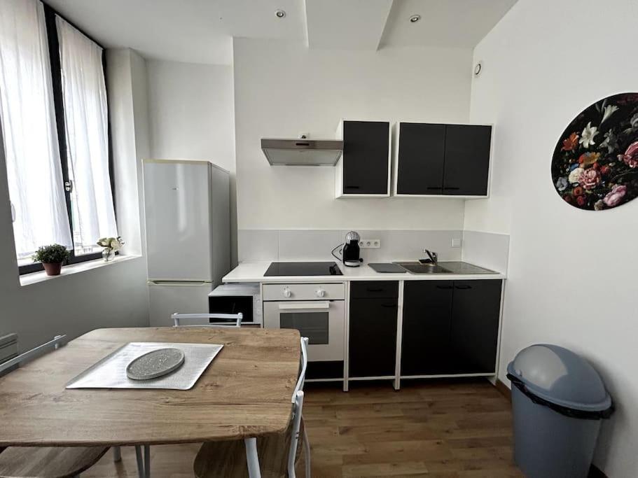Le Lisbonne Appartement Arras Esterno foto